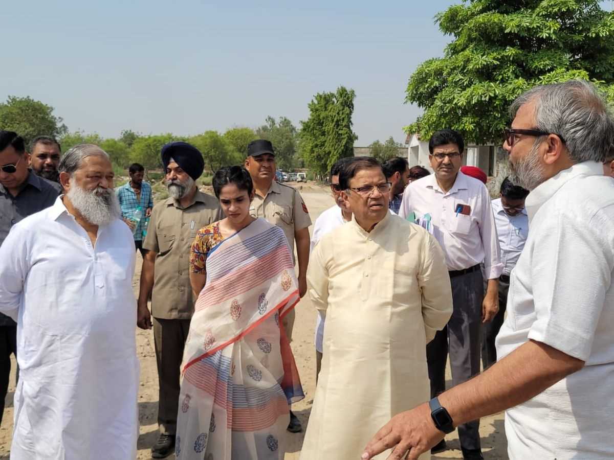 अंबाला में निर्माणाधीन एयरपोर्ट का नागरिक उड्डयन मंत्री और अनिल विज ने किया निरीक्षण